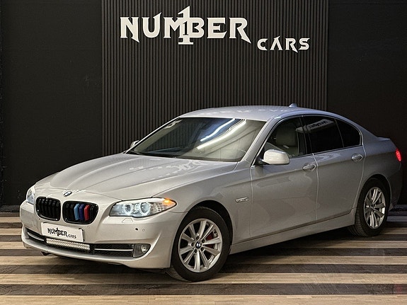 BMW 520 2 of 5