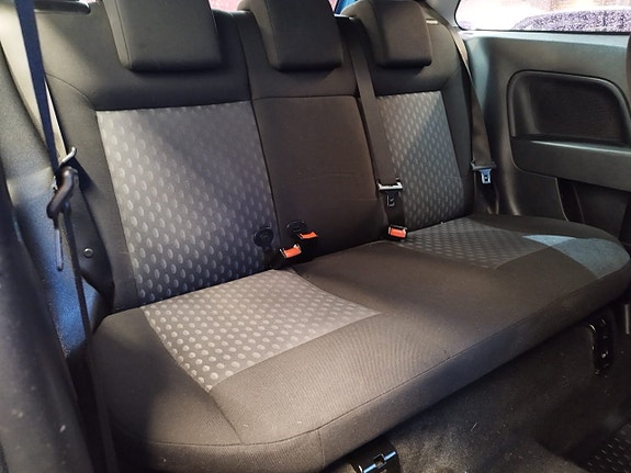 Ford Fiesta 10 of 11