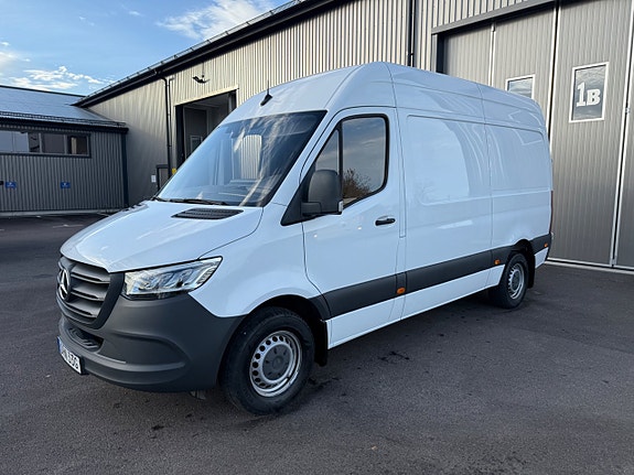 Mercedes-Benz Sprinter 317