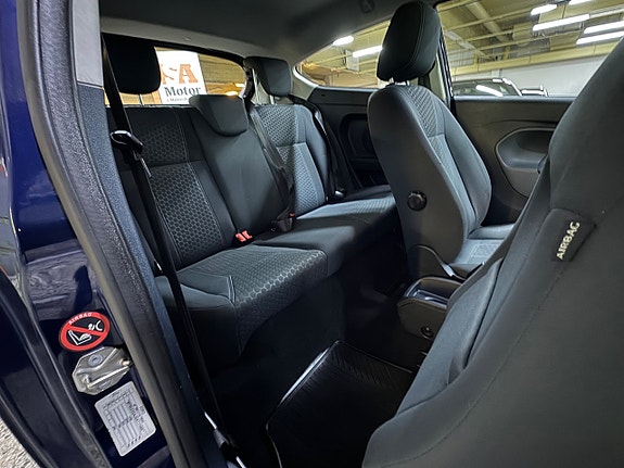 Ford Fiesta 14 of 16
