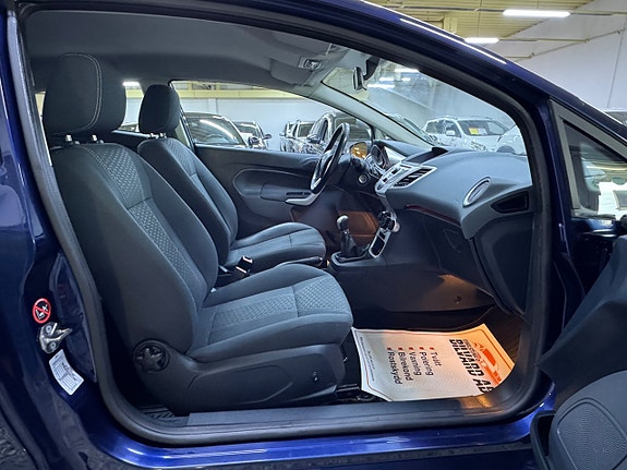 Ford Fiesta 12 of 16
