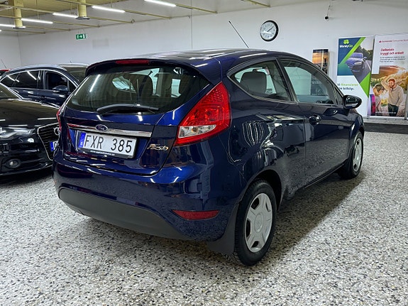 Ford Fiesta 5 of 16