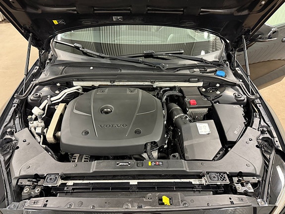 Volvo V60 23 of 27