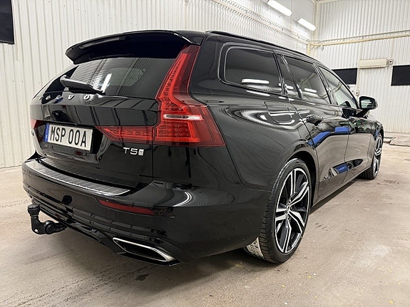 Volvo V60 4 of 28