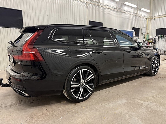 Volvo V60 6 of 28