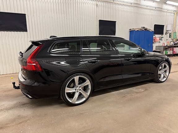 Volvo V60 6 of 27