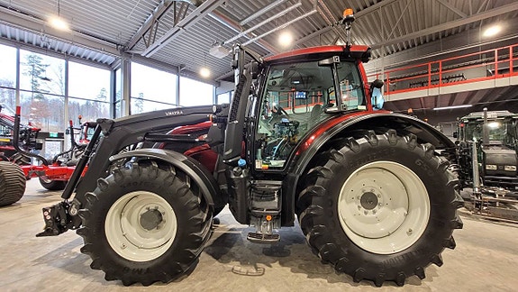 Valtra N175 Direkt/Frontlyft/Front PTO/Lastare/GPS/Våg