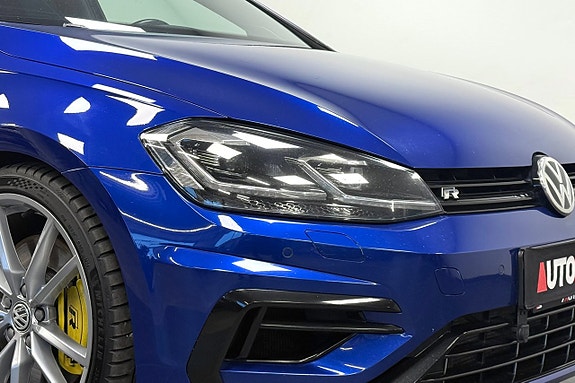 Volkswagen Golf - 18