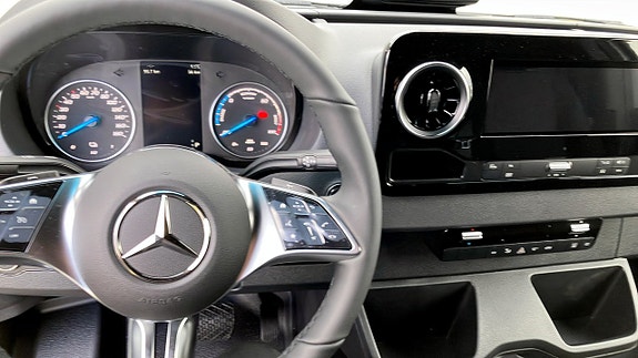 Mercedes-Benz Sprinter 411 5 of 12