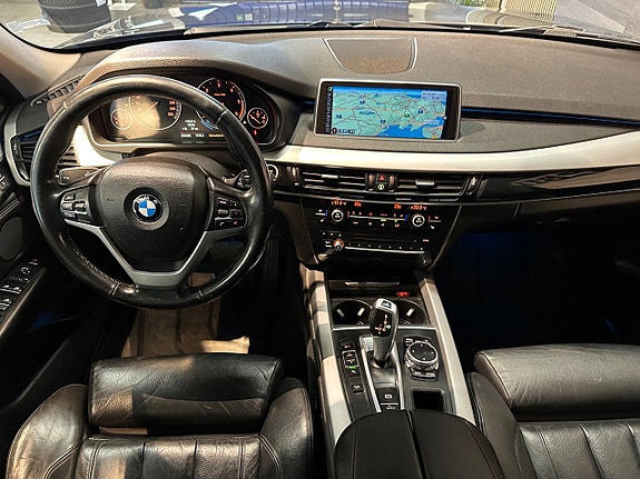 BMW X5 11 of 24