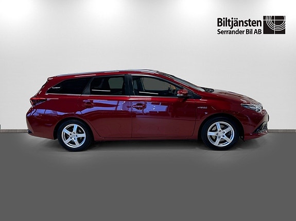 Toyota Auris 4 of 14
