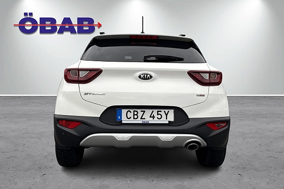Kia Stonic 5 of 12