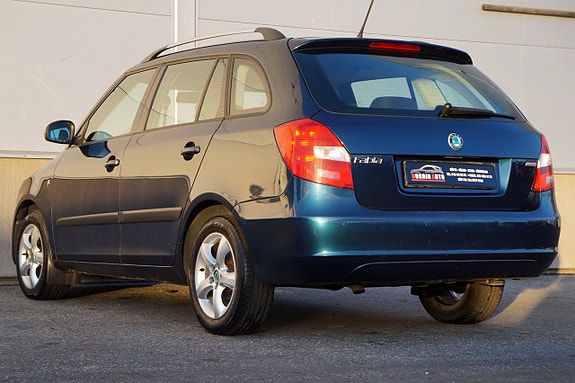 Skoda Fabia 4 of 5