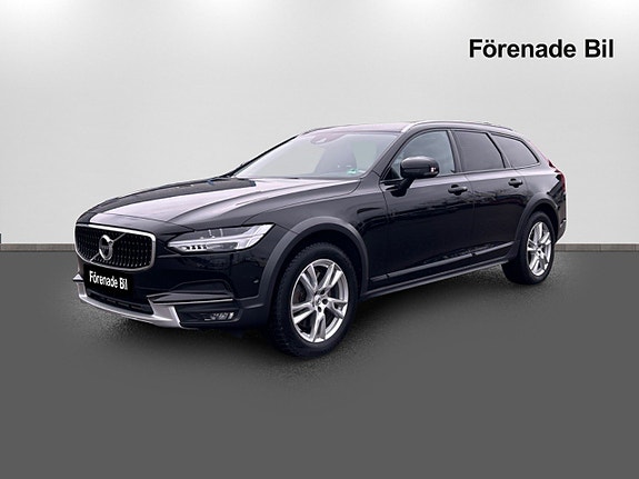 Volvo V90 Cross Country