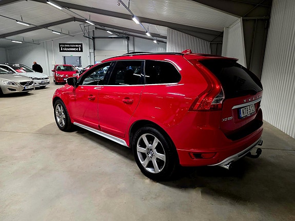 Volvo XC60 5 of 15