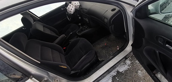 Volkswagen Passat 10 of 13