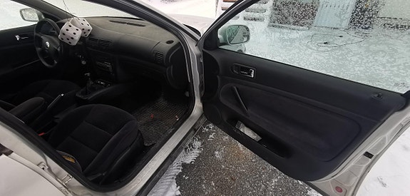 Volkswagen Passat 13 of 13