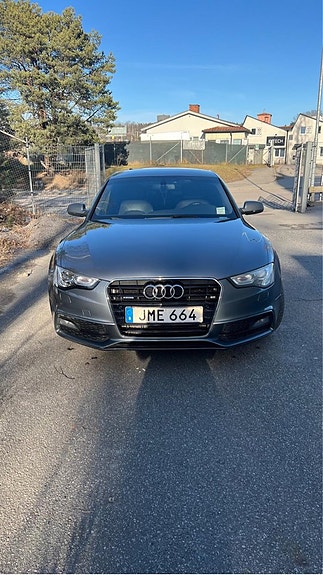 Audi A5 3 of 9