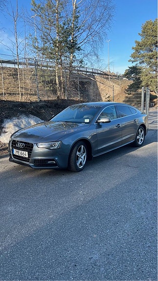 Audi A5 2 of 9