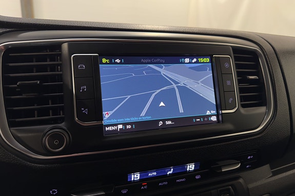 Peugeot e-Expert 18 of 21