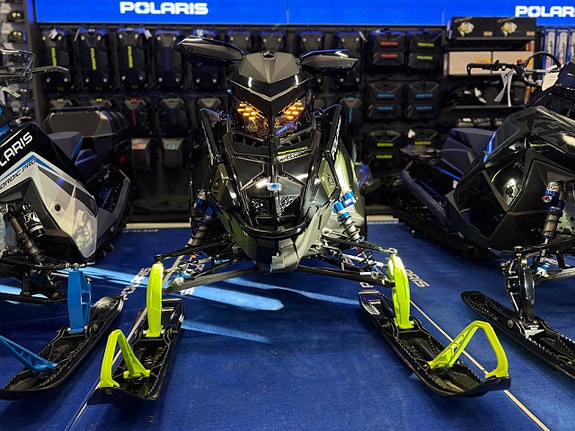 Polaris 9R ASSAULT 146 ESCAPE 7S - 26 3 of 7