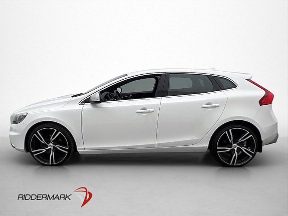Volvo V40 7 of 20