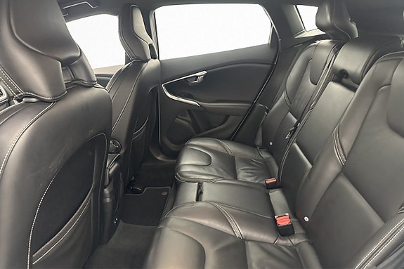 Volvo V40 19 of 20