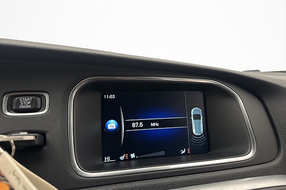 Volvo V40 14 of 20