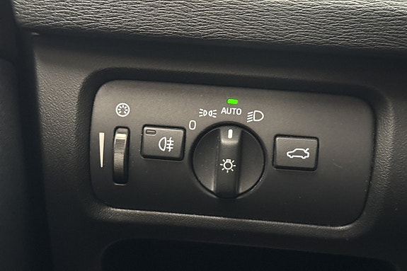 Volvo V40 9 of 20