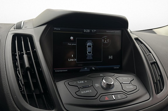 Ford Kuga 16 of 24