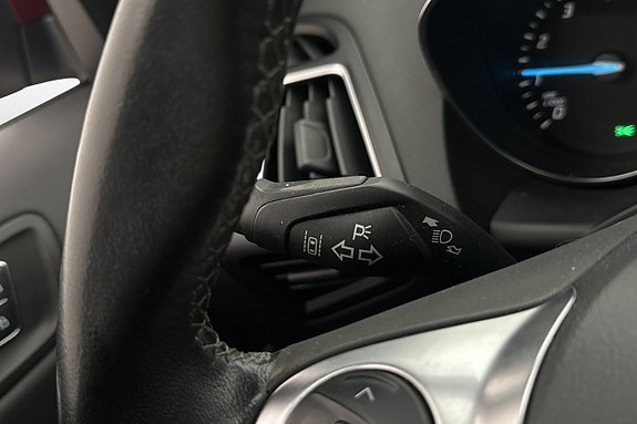 Ford Kuga 10 of 24
