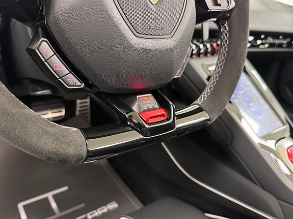 Lamborghini Huracan 20 of 24
