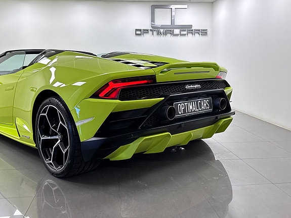 Lamborghini Huracan 15 of 24