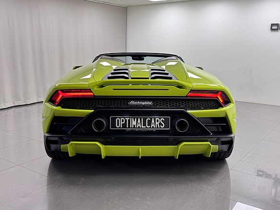 Lamborghini Huracan 9 of 24