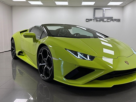 Lamborghini Huracan 2 of 5