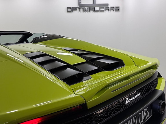 Lamborghini Huracan 18 of 24
