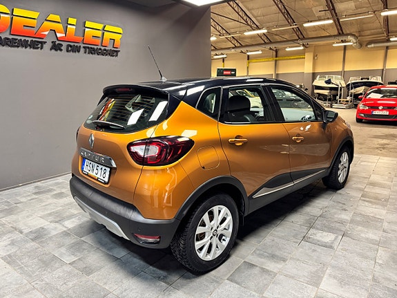 Renault Captur 4 of 5