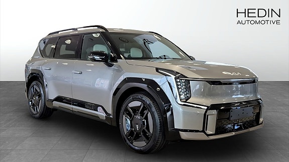 Kia EV9 3 of 12