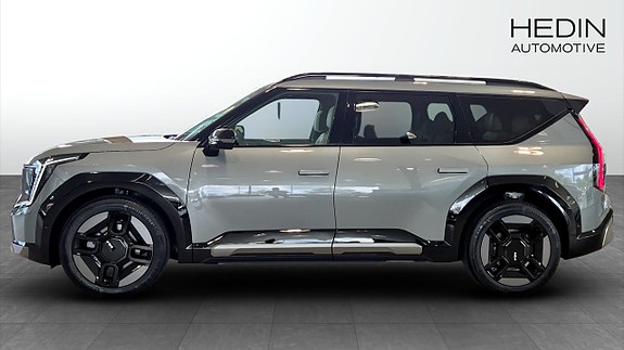 Kia EV9 4 of 12