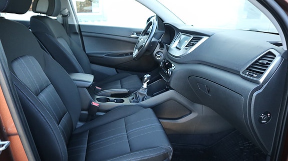 Hyundai Tucson 12 of 18