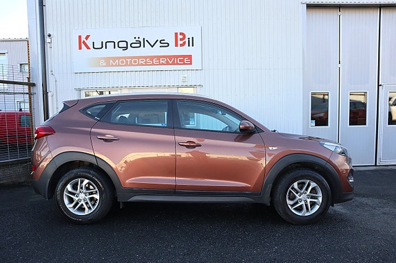 Hyundai Tucson 2 of 18