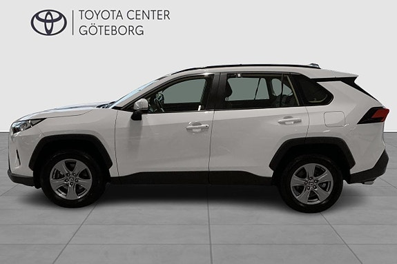 Toyota RAV4 5 of 5