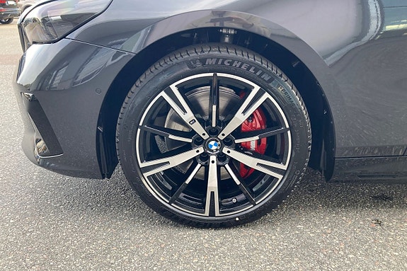 BMW i5 14 of 21