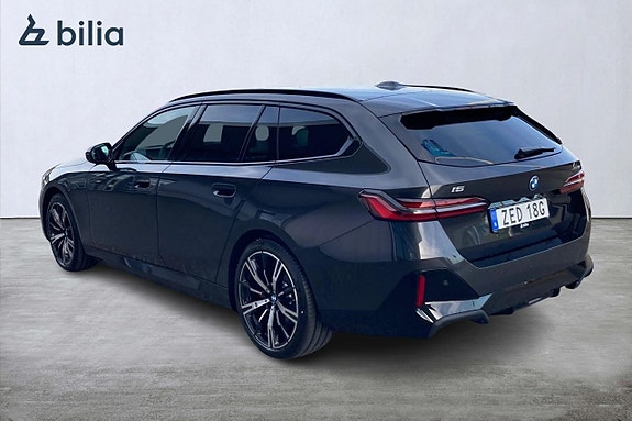 BMW i5 2 of 21