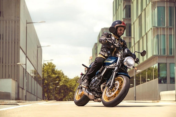 Kawasaki Z650 RS 7 of 13