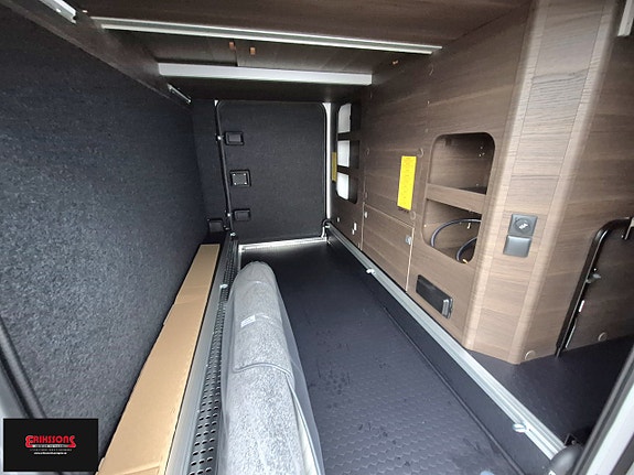 Adria Coral SUPREME 670 SL 9 of 11
