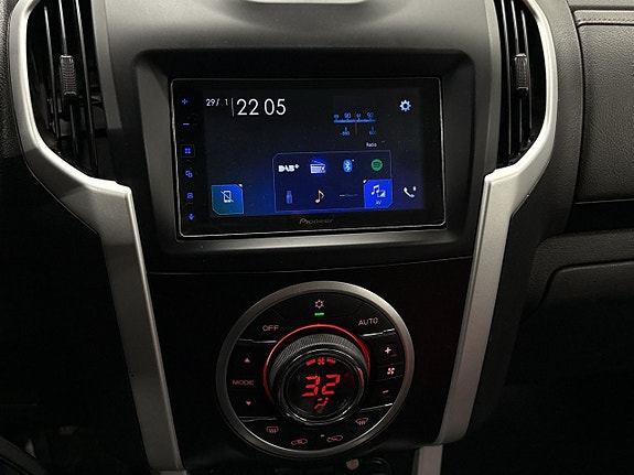 Isuzu D-max 23 of 25