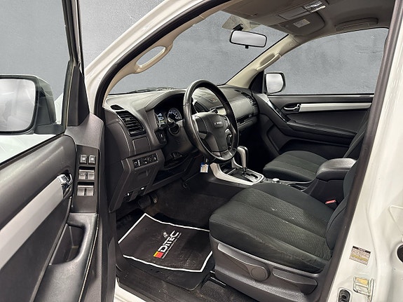 Isuzu D-max 10 of 25