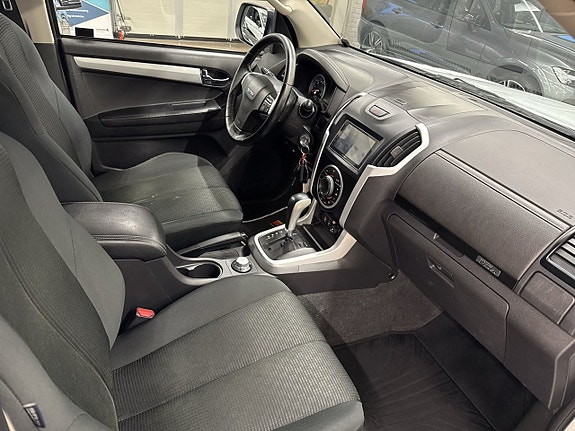 Isuzu D-max 17 of 25