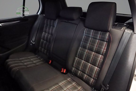 Volkswagen Golf I 21 of 21